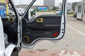 ����;�� T5 95���� 4.03�׵�������С��ͼƬ