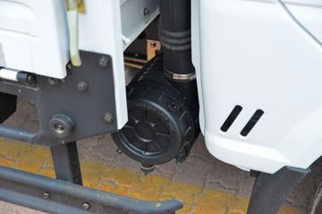 ����;�� T5 95���� 4.03�׵�������С��ͼƬ
