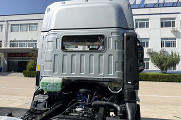 ���桤��X7 2.5L���� 185���� ��ʿ��10�� ���� 4.18�׵��Ų�դʽ�Ῠ(˯�߲�)ͼƬ
