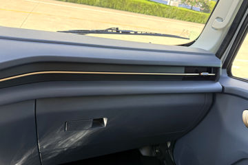 ���桤��X7 2.5L���� 185���� ��ʿ��10�� ���� 4.18�׵��Ų�դʽ�Ῠ(˯�߲�)ͼƬ