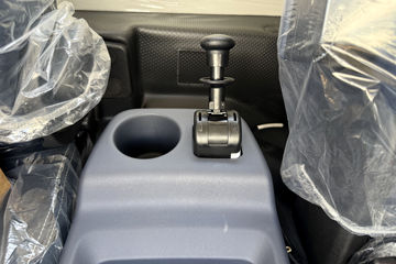 ���桤��X7 2.5L���� 185���� ��ʿ��10�� ���� 4.18�׵��Ų�դʽ�Ῠ(˯�߲�)ͼƬ
