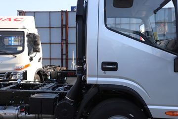 ��������A9 ���ʰ� 2.5L���� 185���� ��ʿ��8�� 3600��� ��ɲ 4.18�׵��������ῨͼƬ