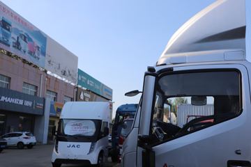 ��������A9 ���ʰ� 2.5L���� 185���� ��ʿ��8�� 3600��� ��ɲ 4.18�׵��������ῨͼƬ