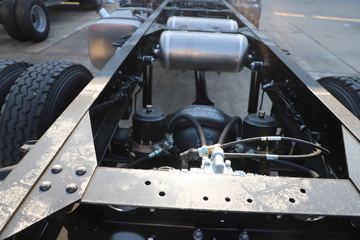 ��������A9 ���ʰ� 2.5L���� 185���� ��ʿ��8�� 3600��� ��ɲ 4.18�׵��������ῨͼƬ