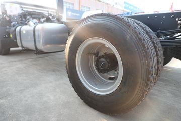 ��������A9 ���ʰ� 2.5L���� 185���� ��ʿ��8�� 3600��� ��ɲ 4.18�׵��������ῨͼƬ
