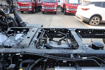 ��������A9 ���ʰ� 2.5L���� 185���� ��ʿ��8�� 3600��� ��ɲ 4.18�׵��������ῨͼƬ