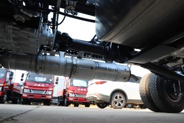 ��������A9 ���ʰ� 2.5L���� 185���� ��ʿ��8�� 3600��� ��ɲ 4.18�׵��������ῨͼƬ