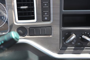 ����˧��S6 2.5L���� 160���� ����6�� 4.12�׵�����ʽ�ῨͼƬ