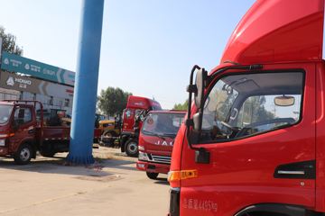 ����˧��EV5 ��ɲ 4.15�׵��Ŵ��綯��ʽ�Ῠ ����ʱ��100.7kWhͼƬ