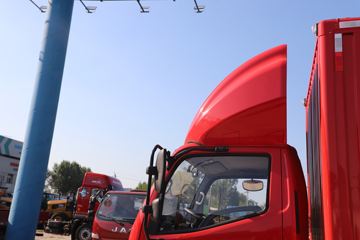 ����˧��EV5 ��ɲ 4.15�׵��Ŵ��綯��ʽ�Ῠ ����ʱ��100.7kWhͼƬ