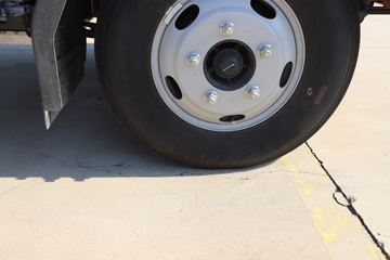 ����˧��EV5 ��ɲ 4.15�׵��Ŵ��綯��ʽ�Ῠ ����ʱ��100.7kWhͼƬ