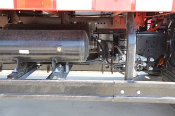 ����˧��EV5 ��ɲ 4.15�׵��Ŵ��綯��ʽ�Ῠ ����ʱ��100.7kWhͼƬ