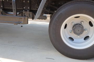 ����˧��EV5 ��ɲ 4.15�׵��Ŵ��綯��ʽ�Ῠ ����ʱ��100.7kWhͼƬ