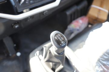 ����˧��S9 2.5L 185���� ��ʿ��8�� 4.18�׵��Ų�դʽ�ῨͼƬ