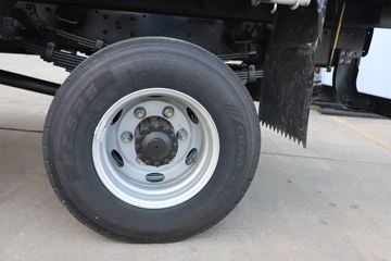 ����˧��S9 2.5L 185���� ��ʿ��8�� 4.18�׵��Ų�դʽ�ῨͼƬ