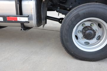 ����˧��S9 2.5L 185���� ��ʿ��8�� 4.18�׵��Ų�դʽ�ῨͼƬ