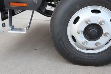 ����˧��S9 2.5L 185���� ��ʿ��8�� 4.18�׵��Ų�դʽ�ῨͼƬ