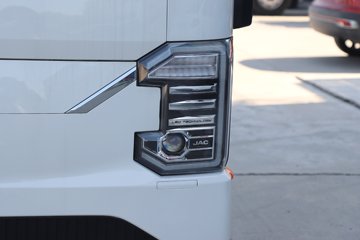 ����˧��ES9 ��ɲ 4.18�׵��Ŵ��綯��դʽ�Ῠ ����ʱ��140.41kWhͼƬ