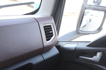 ����˧��ES9 ��ɲ 4.18�׵��Ŵ��綯��դʽ�Ῠ ����ʱ��140.41kWhͼƬ