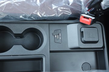 ����˧��ES9 ��ɲ 4.18�׵��Ŵ��綯��դʽ�Ῠ ����ʱ��140.41kWhͼƬ