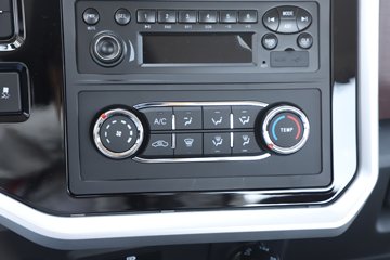 ����˧��ES9 ��ɲ 4.18�׵��Ŵ��綯��դʽ�Ῠ ����ʱ��140.41kWhͼƬ