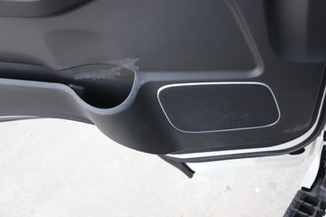 ����˧��ES9 ��ɲ 4.18�׵��Ŵ��綯��դʽ�Ῠ ����ʱ��140.41kWhͼƬ