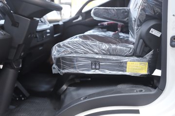 ����˧��ES9 ��ɲ 4.18�׵��Ŵ��綯��դʽ�Ῠ ����ʱ��140.41kWhͼƬ
