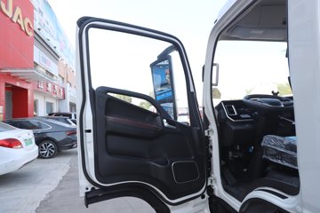 ����˧��ES9 ��ɲ 4.18�׵��Ŵ��綯��դʽ�Ῠ ����ʱ��140.41kWhͼƬ