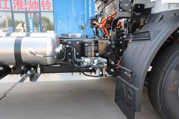 ����˧��ES9 ��ɲ 4.18�׵��Ŵ��綯��դʽ�Ῠ ����ʱ��140.41kWhͼƬ