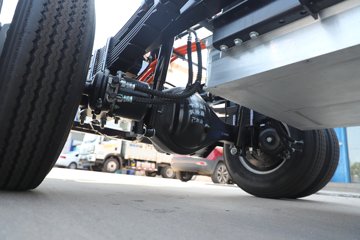 ����˧��ES9 ��ɲ 4.18�׵��Ŵ��綯��դʽ�Ῠ ����ʱ��140.41kWhͼƬ