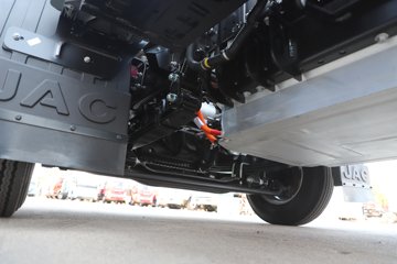 ����˧��ES9 ��ɲ 4.18�׵��Ŵ��綯��դʽ�Ῠ ����ʱ��140.41kWhͼƬ