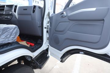 �����������EL 4.17�׵��Ŵ��綯�����Ῠ ����ʱ��100kWhͼƬ