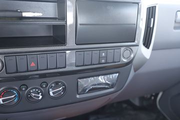 �����������EL 4.17�׵��Ŵ��綯�����Ῠ ����ʱ��100kWhͼƬ