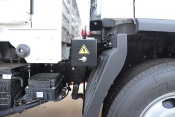 �����������EL 4.17�׵��Ŵ��綯�����Ῠ ����ʱ��100kWhͼƬ