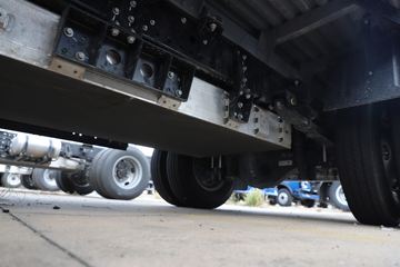 �����������EL 4.17�׵��Ŵ��綯�����Ῠ ����ʱ��100kWhͼƬ