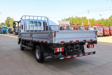 ��������A7 2.5L���� 170���� ����6�� 4.18�׵��������ῨͼƬ