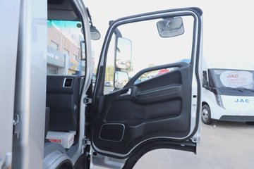 ��������A7 2.5L���� 170���� ����6�� 4.18�׵��������ῨͼƬ