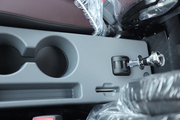 ��������A7 2.5L���� 170���� ����6�� 4.18�׵��������ῨͼƬ