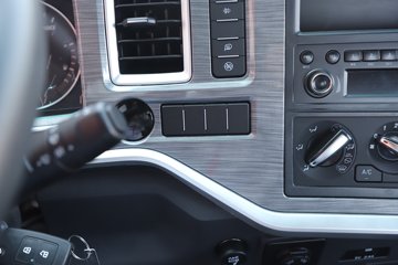 ��������A7 2.5L���� 170���� ����6�� 4.18�׵��������ῨͼƬ