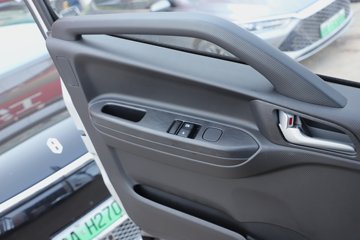 ��������A7 2.5L���� 170���� ����6�� 4.18�׵��������ῨͼƬ