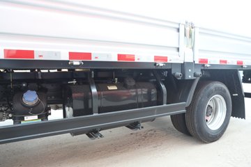��������A7 2.5L���� 170���� ����6�� 4.18�׵��������ῨͼƬ