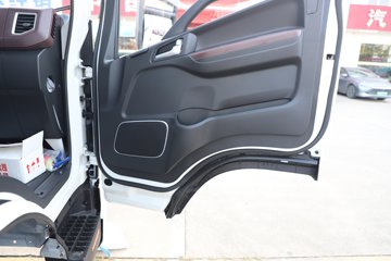 ��������EV9 4.18�׵��Ŵ��綯��դʽ�Ῠ ��γ140.41kWhͼƬ