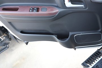 ��������EV9 4.18�׵��Ŵ��綯��դʽ�Ῠ ��γ140.41kWhͼƬ
