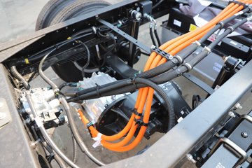 ��������EV9 4.18�׵��Ŵ��綯��դʽ�Ῠ ��γ140.41kWhͼƬ