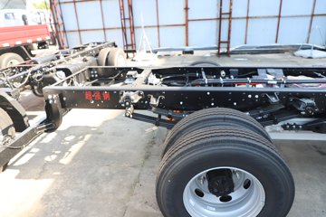 ��������EV9 4.18�׵��Ŵ��綯��դʽ�Ῠ ��γ140.41kWhͼƬ