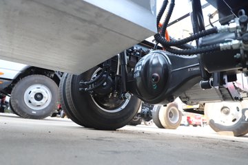 ��������EV9 4.18�׵��Ŵ��綯��դʽ�Ῠ ��γ140.41kWhͼƬ