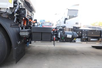 ��������EV9 4.18�׵��Ŵ��綯��դʽ�Ῠ ��γ140.41kWhͼƬ