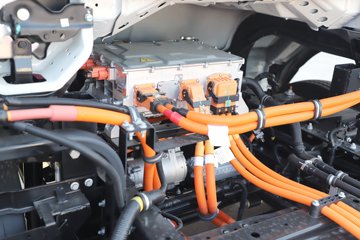 ��������EV9 4.18�׵��Ŵ��綯��դʽ�Ῠ ��γ140.41kWhͼƬ