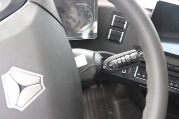 �����ǵ¿� SITRAK G7S 14.6L LNG 630���� 6X4 �ɰ���12�� AMT�Զ��� ǣ����ͼƬ
