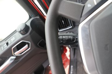 �����ǵ¿� SITRAK G7S 14.6L LNG 630���� 6X4 �ɰ���12�� AMT�Զ��� ǣ����ͼƬ